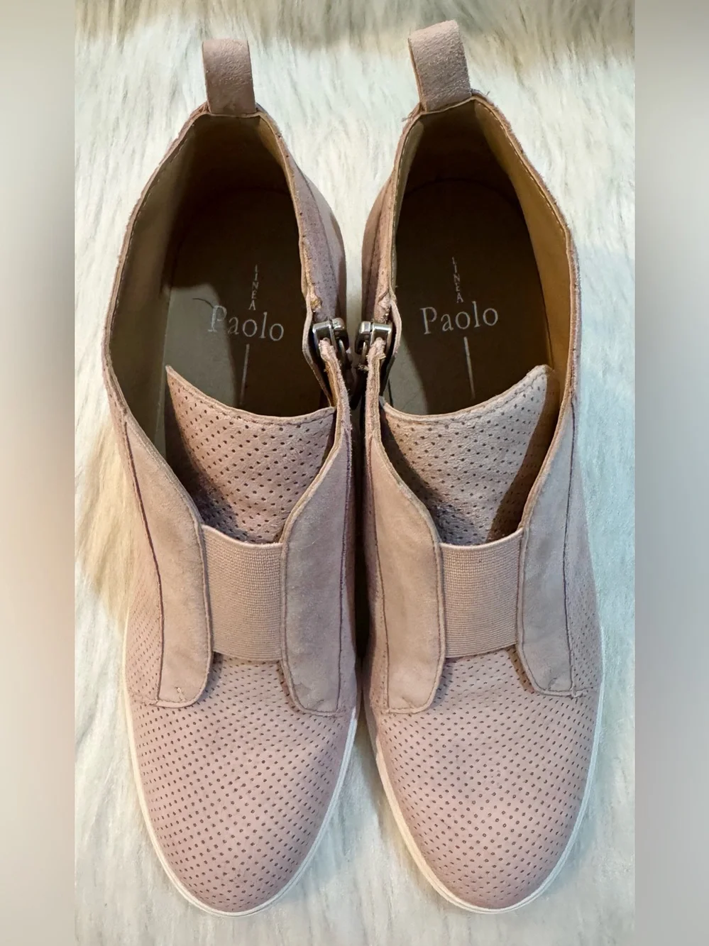Ladies Linea Paolo Felicia Wedge Leather Bootie Soft Pink Size 8 GUC